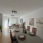 Teo Apartment *