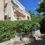 Teo Apartment